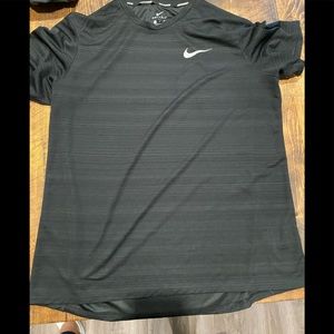 Men’s Nike T-shirt